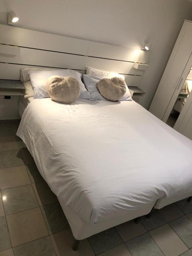 Apartamento 700Mt To Station Venezia,Free Parking, Shuttle Airport Via Napoli 71 Mestre Exterior foto